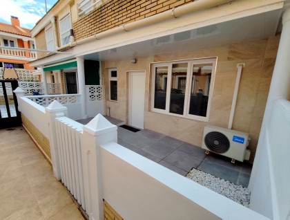Resale - Apartment - La Mata, Torrevieja - La Mata
