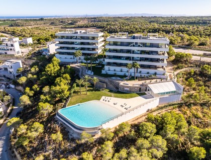 Resale - Apartment - Las Colinas Golf Resort