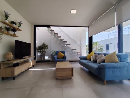 Resale - Apartment - Mar de Cristal