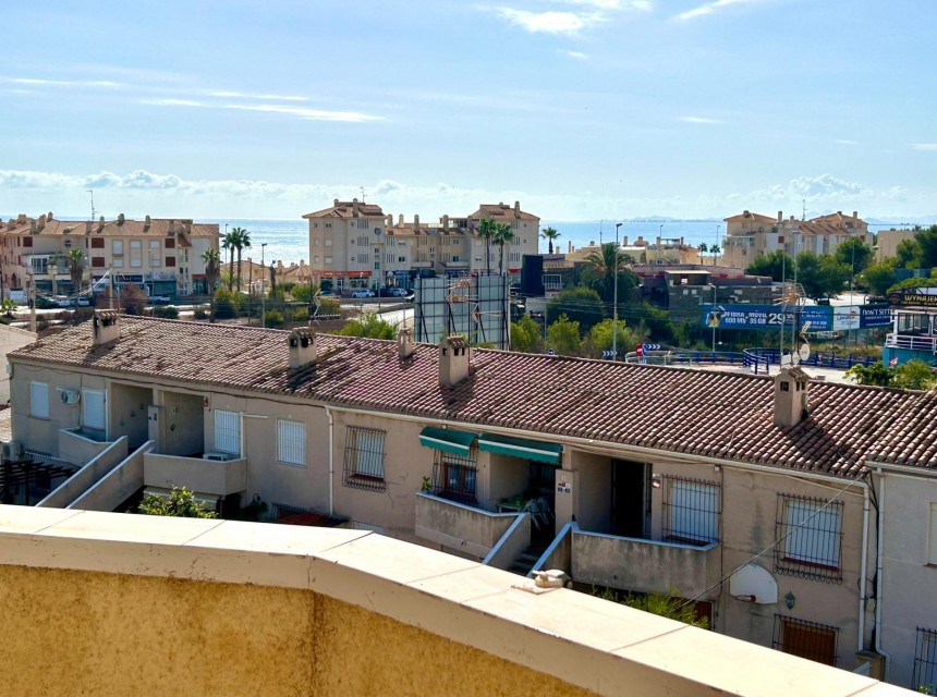 Resale - Apartment - Orihuela Costa - Dehesa de Campoamor