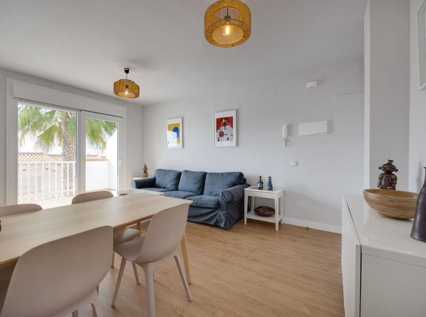 Resale - Apartment - Orihuela Costa - Dehesa de Campoamor