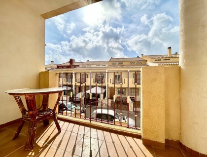 Resale - Apartment - Orihuela Costa - La Zenia