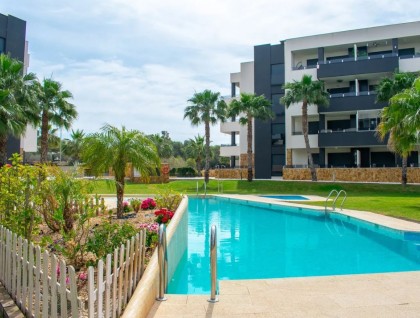 Resale - Apartment - Orihuela Costa - Los Almendros