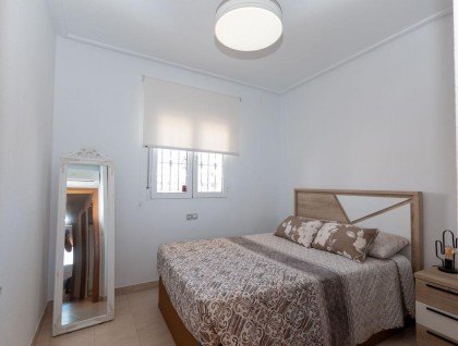 Resale - Apartment - Orihuela Costa - Los Dolses