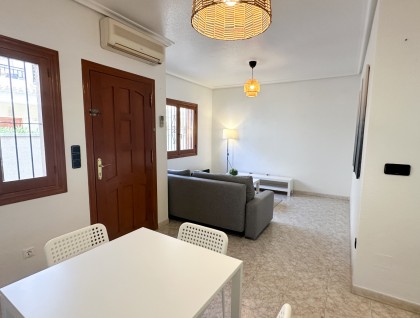 Resale - Apartment - Orihuela Costa - Playa Flamenca