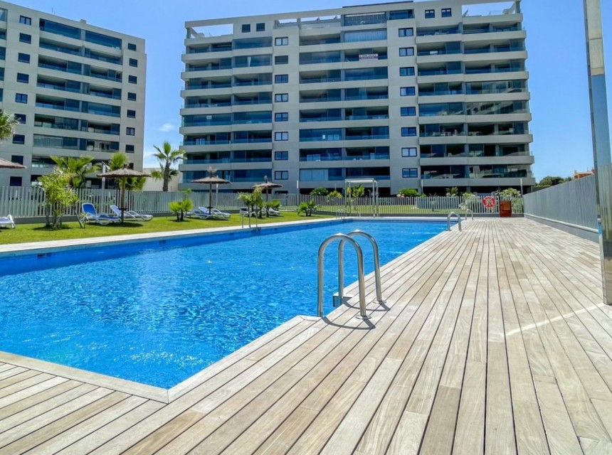 Resale - Apartment - Orihuela Costa - Punta Prima