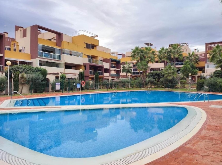 Resale - Apartment - Orihuela Costa - Punta Prima