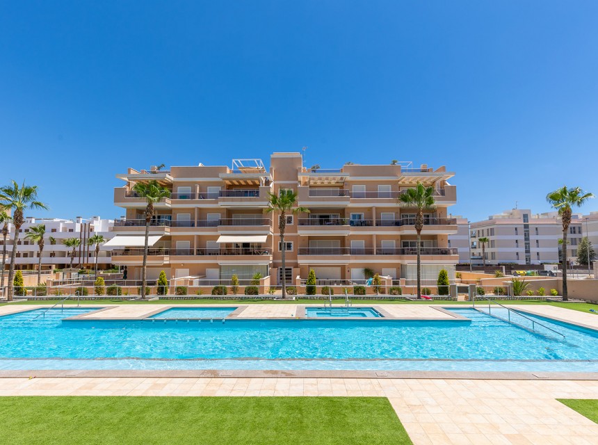 Resale - Apartment - Orihuela Costa - Villamartín-Las Filipinas