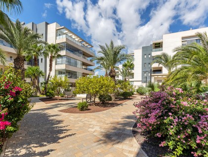 Resale - Apartment - Orihuela Costa - Villamartín-Las Filipinas