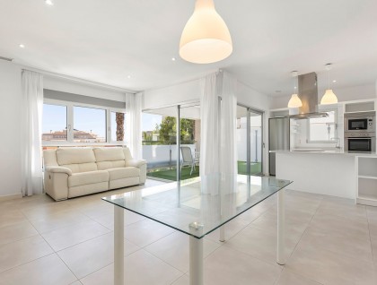 Resale - Apartment - Orihuela Costa - Villamartín-Las Filipinas