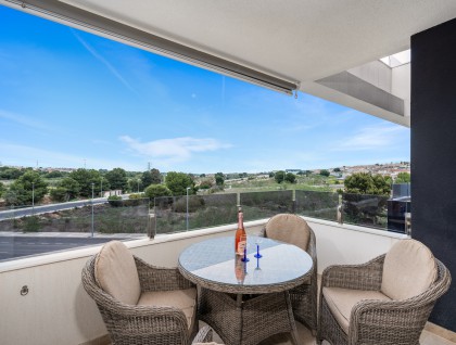 Resale - Apartment - Orihuela Costa - Villamartín