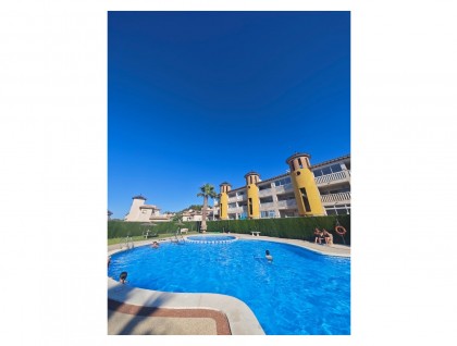 Resale - Apartment - Orihuela Costa - Villamartín
