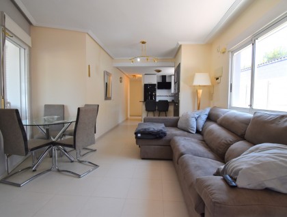 Resale - Apartment - Orihuela - Villamartín