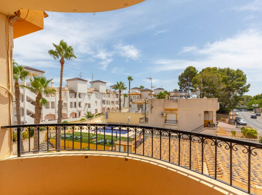 Resale - Apartment - Orihuela - Villamartín