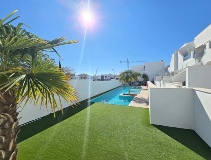 Resale - Apartment - Pilar de La Horadada