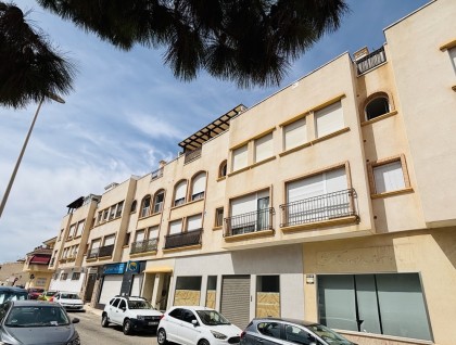 Resale - Apartment - Pilar de La Horadada