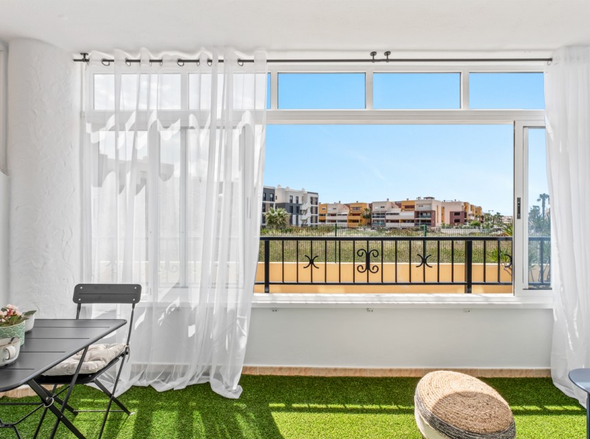 Resale - Apartment - Playa Flamenca