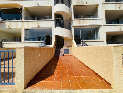 Resale - Apartment - Punta Prima