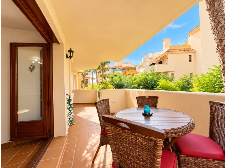 Resale - Apartment - Punta Prima