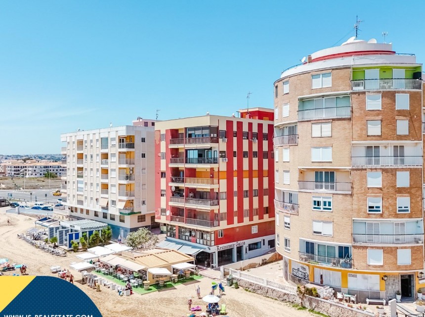Resale - Apartment - Torrevieja - Acequion