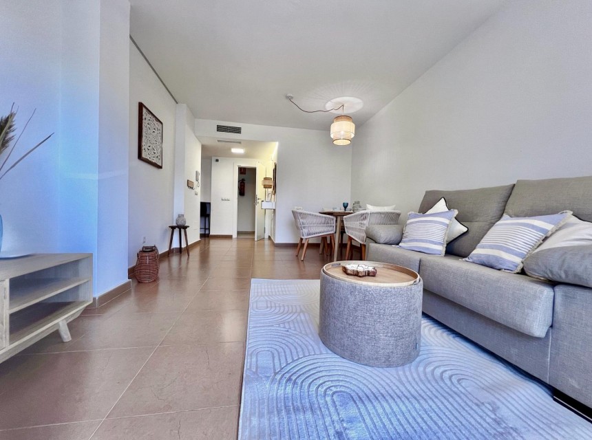 Resale - Apartment - Torrevieja - Acequion