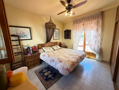 Resale - Apartment - Torrevieja - Acequion
