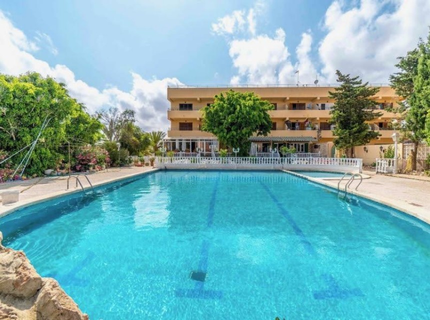 Resale - Apartment - Torrevieja - Aguas Nuevas
