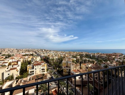Resale - Apartment - Torrevieja - Aldea del mar