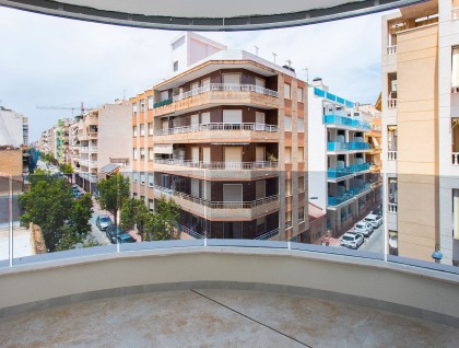 Resale - Apartment - Torrevieja - Beach