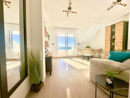 Resale - Apartment - Torrevieja - Cabo cervera