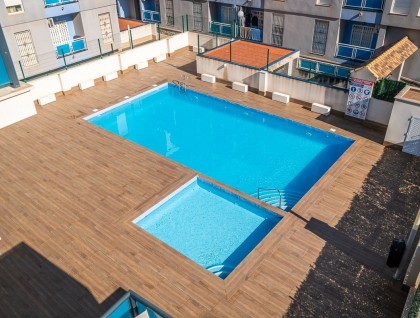Resale - Apartment - Torrevieja - Calas Blancas