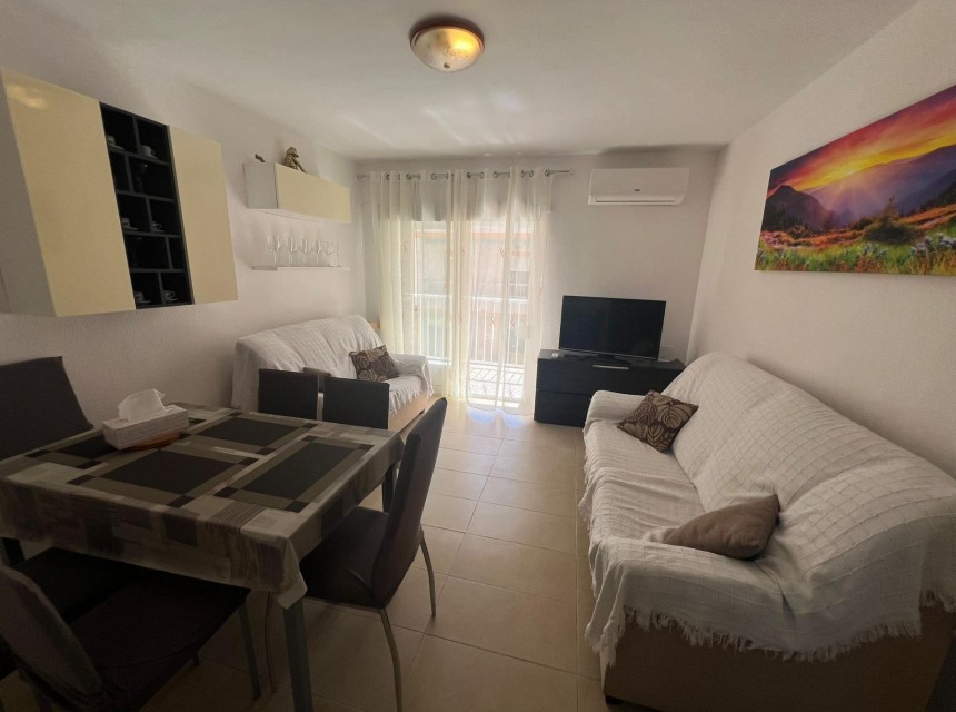 Resale - Apartment - Torrevieja - Centro