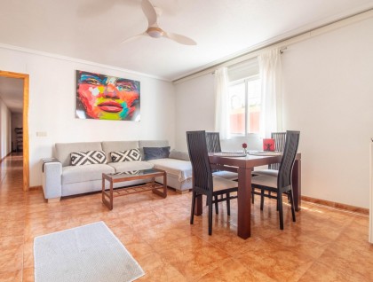Resale - Apartment - Torrevieja - Centro