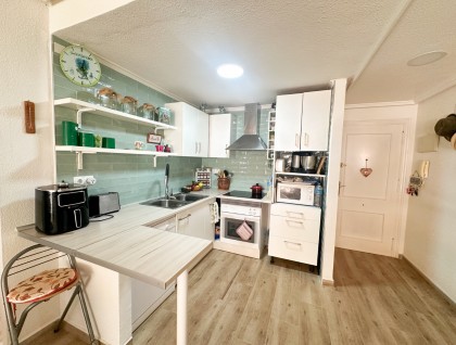 Resale - Apartment - Torrevieja - Centro