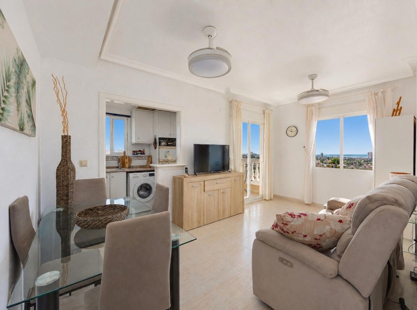 Resale - Apartment - Torrevieja - Centro