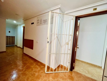 Resale - Apartment - Torrevieja - Centro
