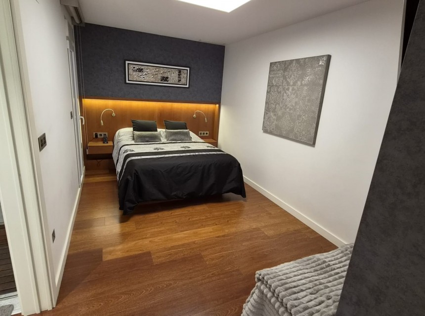 Resale - Apartment - Torrevieja - Centro