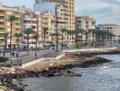 Resale - Apartment - Torrevieja - El Acequión - Los Náufragos