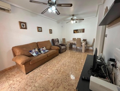 Resale - Apartment - Torrevieja - Estacion de autobuses