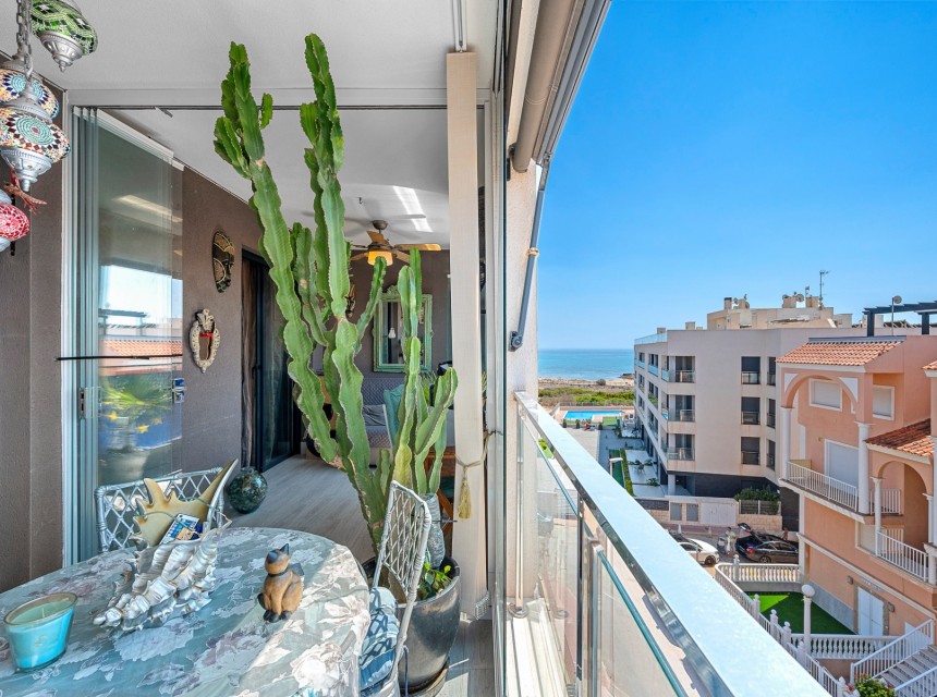 Resale - Apartment - Torrevieja - La Mata