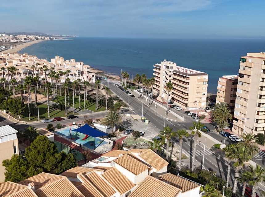 Resale - Apartment - Torrevieja - La Mata