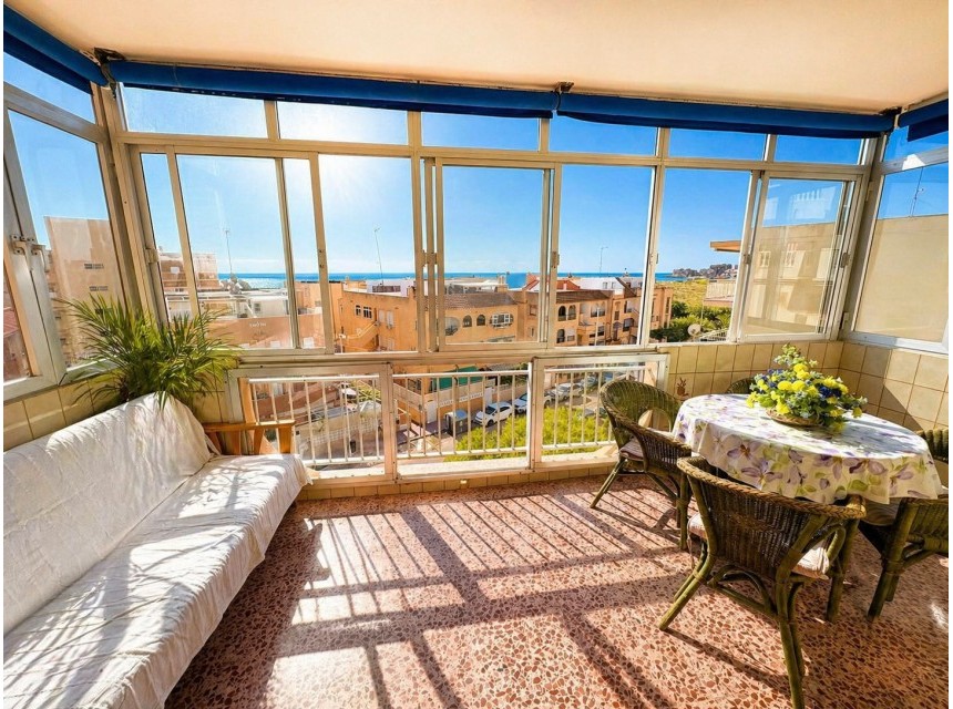 Resale - Apartment - Torrevieja - La Mata