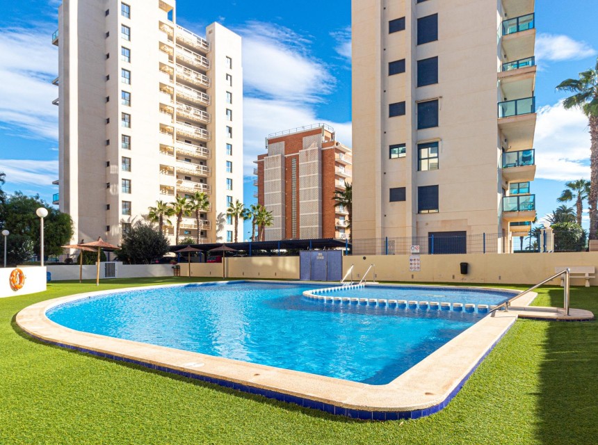 Resale - Apartment - Torrevieja - La veleta