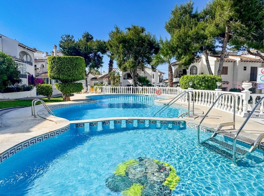 Resale - Apartment - Torrevieja - Nueva Torrevieja - Aguas Nuevas