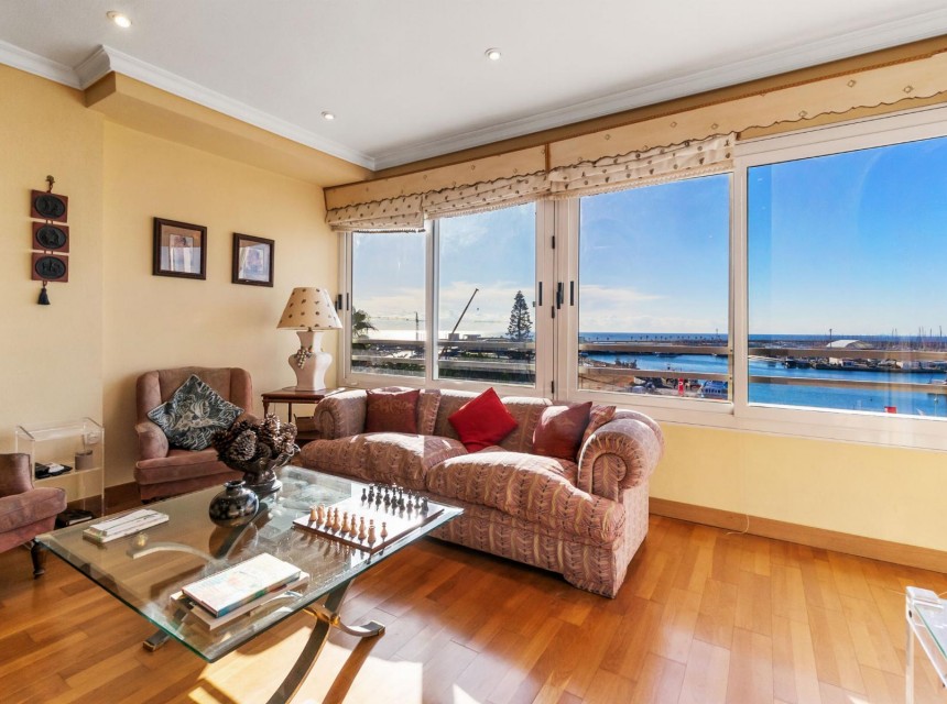 Resale - Apartment - Torrevieja - Piscinas naturales