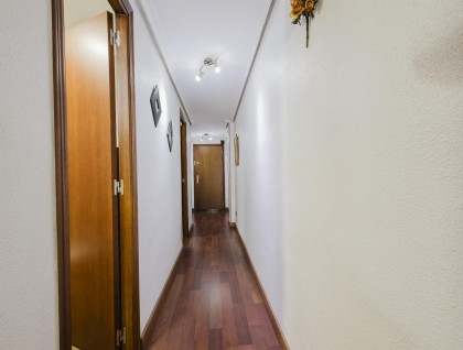 Resale - Apartment - Torrevieja - Playa de La Acequion