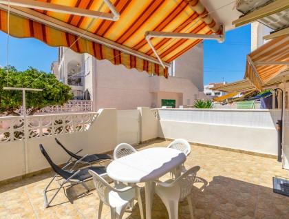 Resale - Apartment - Torrevieja - Playa de los locos