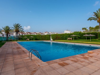 Resale - Apartment - Torrevieja - Playa de los locos