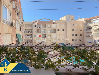 Resale - Apartment - Torrevieja - Playa de los locos