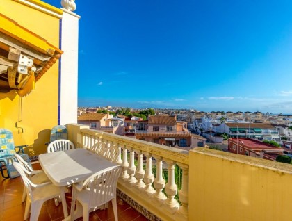Resale - Apartment - Torrevieja - Playa de los locos